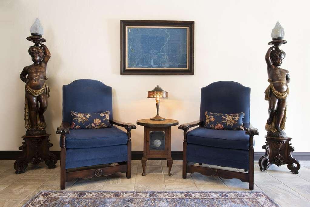 Benbow Historic Inn ガーバービル インテリア 写真